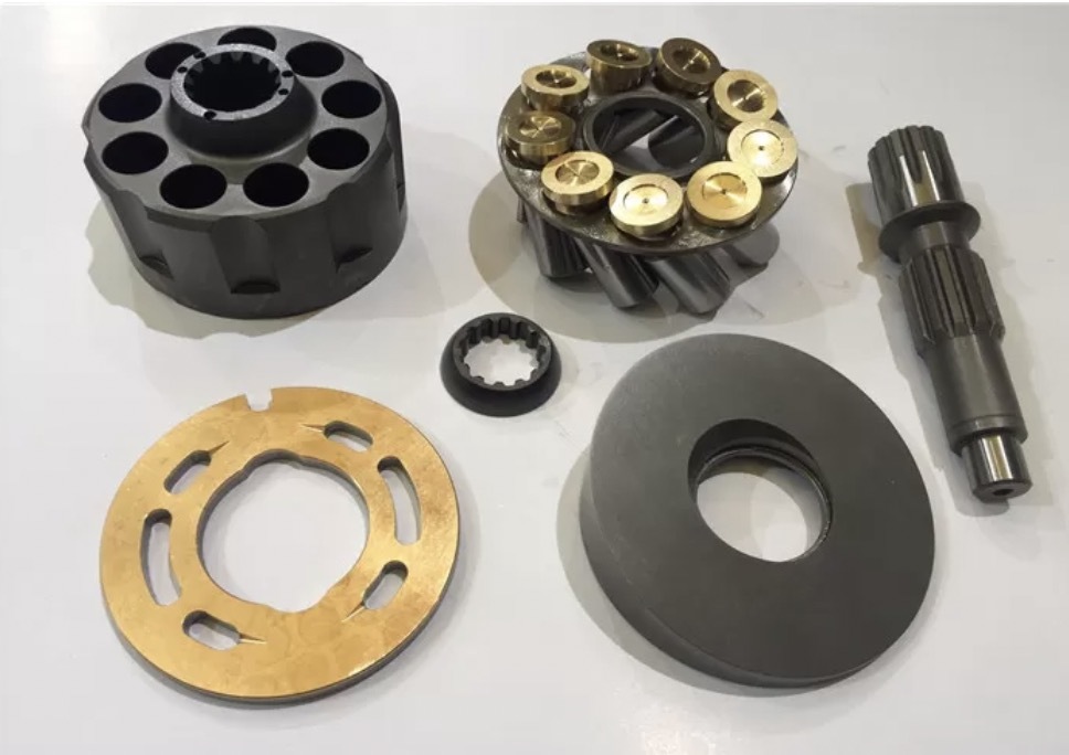 Последние блоги о компании Стандартизация смешанных флотов в России Название: Управление смешанными флотами России: как стандартизированные детали упрощают ваш гидравлический инвентарь